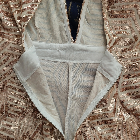 Gold sequin romper size XL - Picture 9 of 9